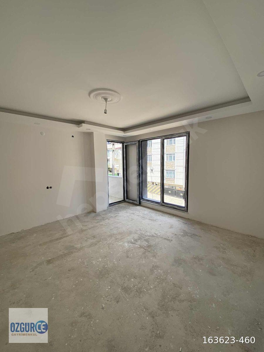 ÖZGÜRCE GYD'DEN MARMARAY YAKINI 3+1 ARAKAT DAİRE