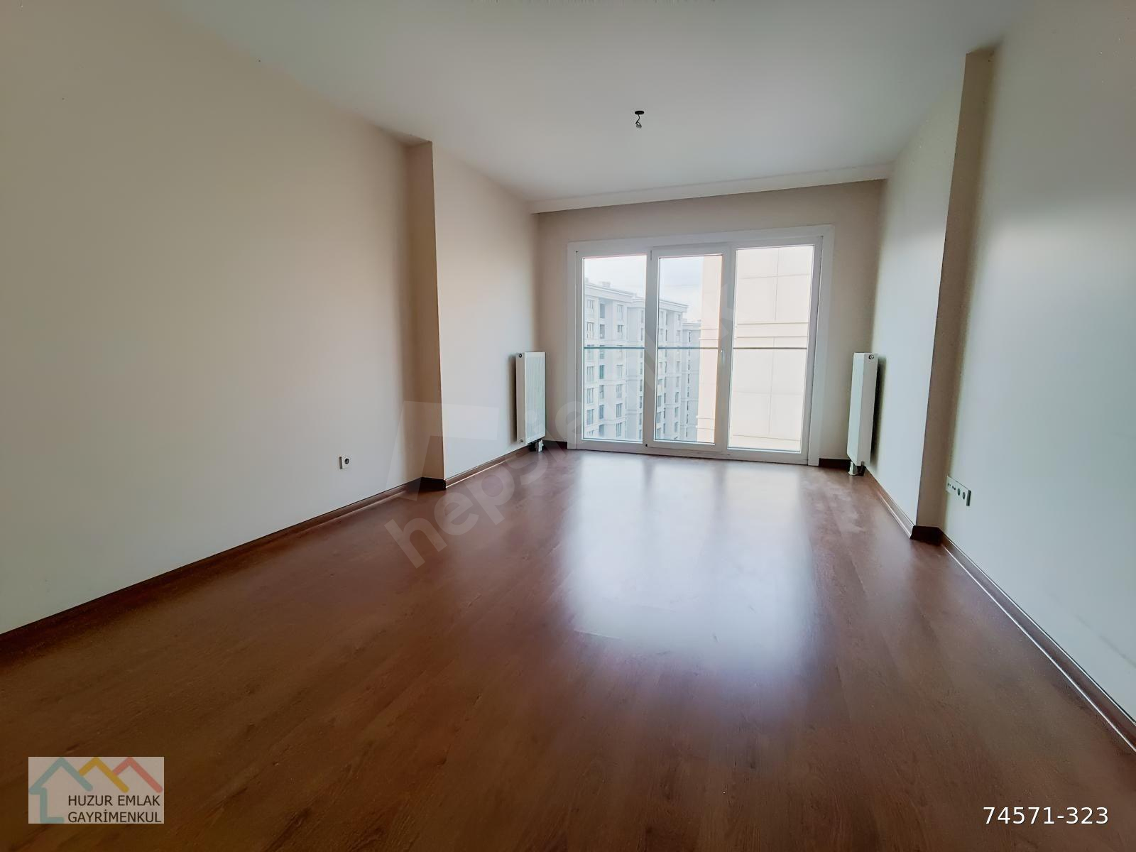LOCAMAHAL SİTESİNDE 2+1 96M2 PEYZAJ manzaralı BOŞ DAİRE