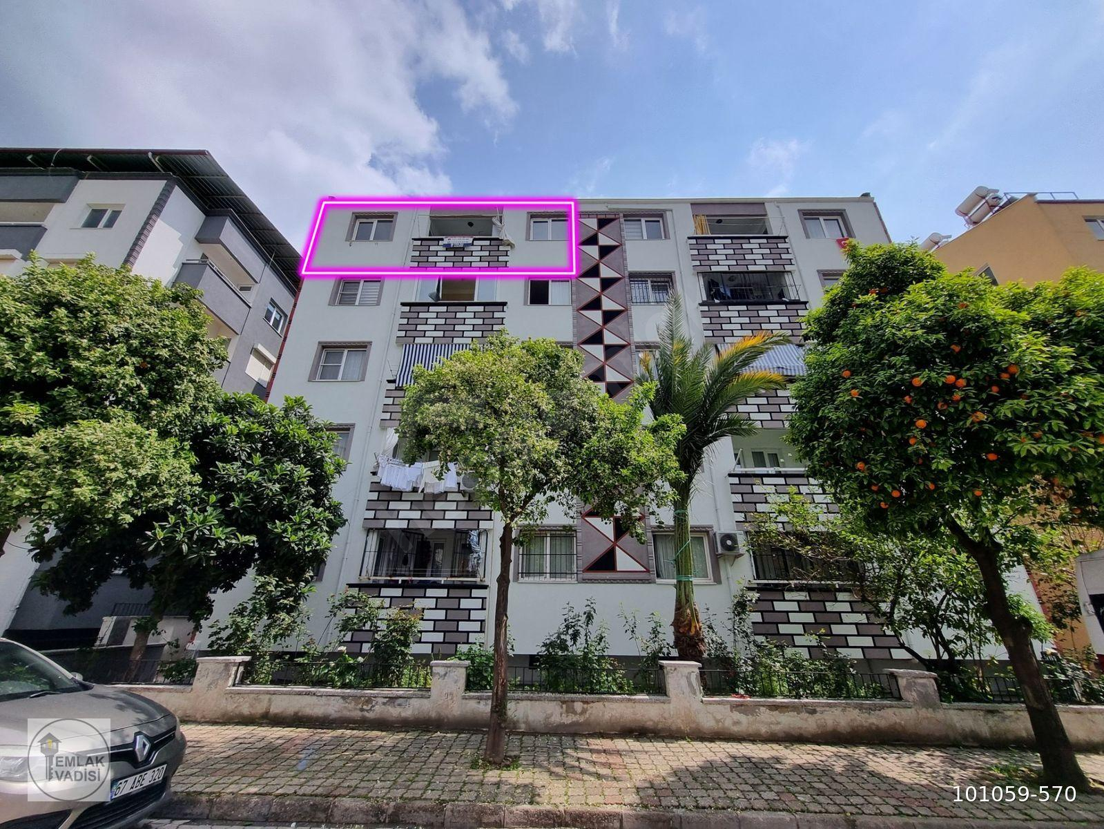 YILDIZTEPE MAH.'DE ÇARŞIYA YAKIN DOĞALGAZLI 3+1 SATILIK DAİRE
