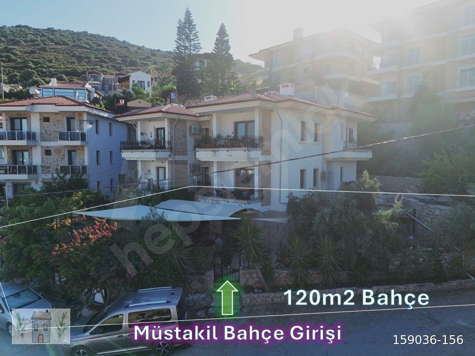 DATÇA MERKEZ'DE SATILIK GENİŞ BAHÇELİ 3+1 DAİRE