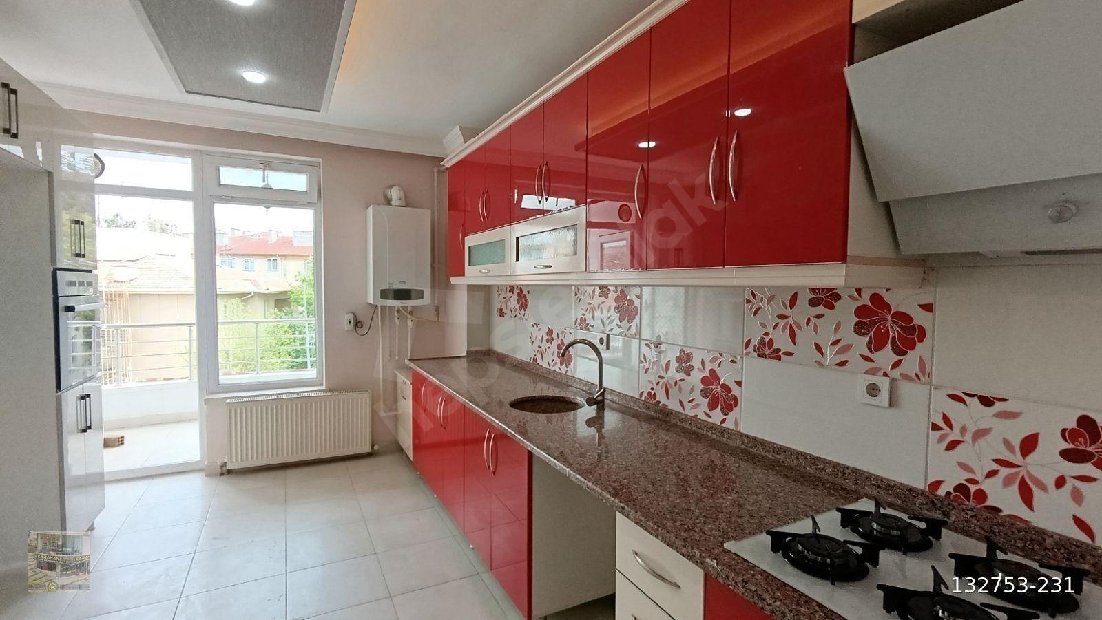 ÇARŞI MERKEZDE 135 MT GENİŞ DAİRE FUUL KREDİLİ