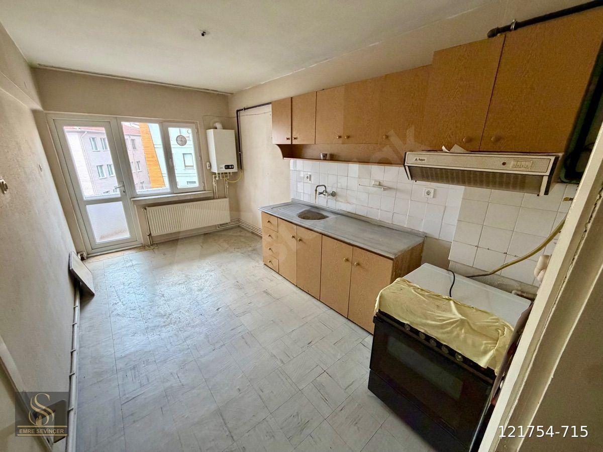 SEVİNÇERDEN ÖMERAĞA HATBOYU YAKINI ÇİFT BALKONLU 3+1 KİRALIK DAİRE