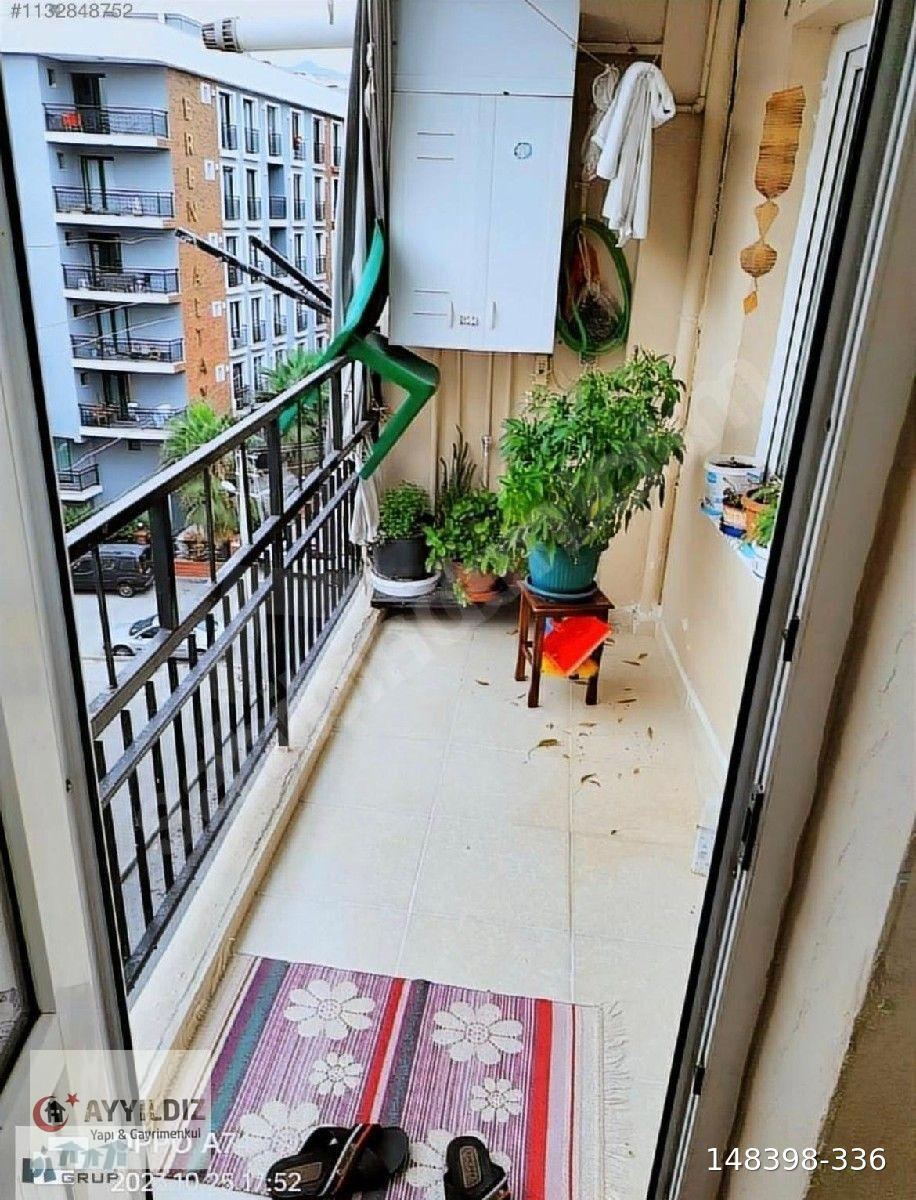 BORNOVA DA 3+1 SATILIK DAİRE