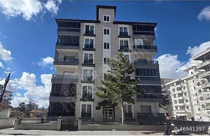 3+1 150 M2 5 yillik daire