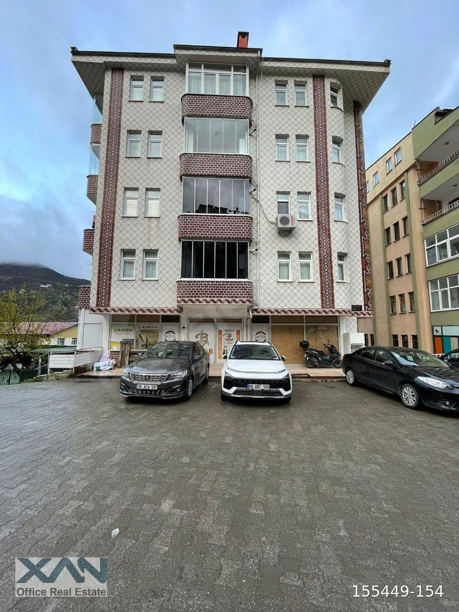 Artvin Merkez'de Satılık 3+1 Geniş Daire - 130m² Net