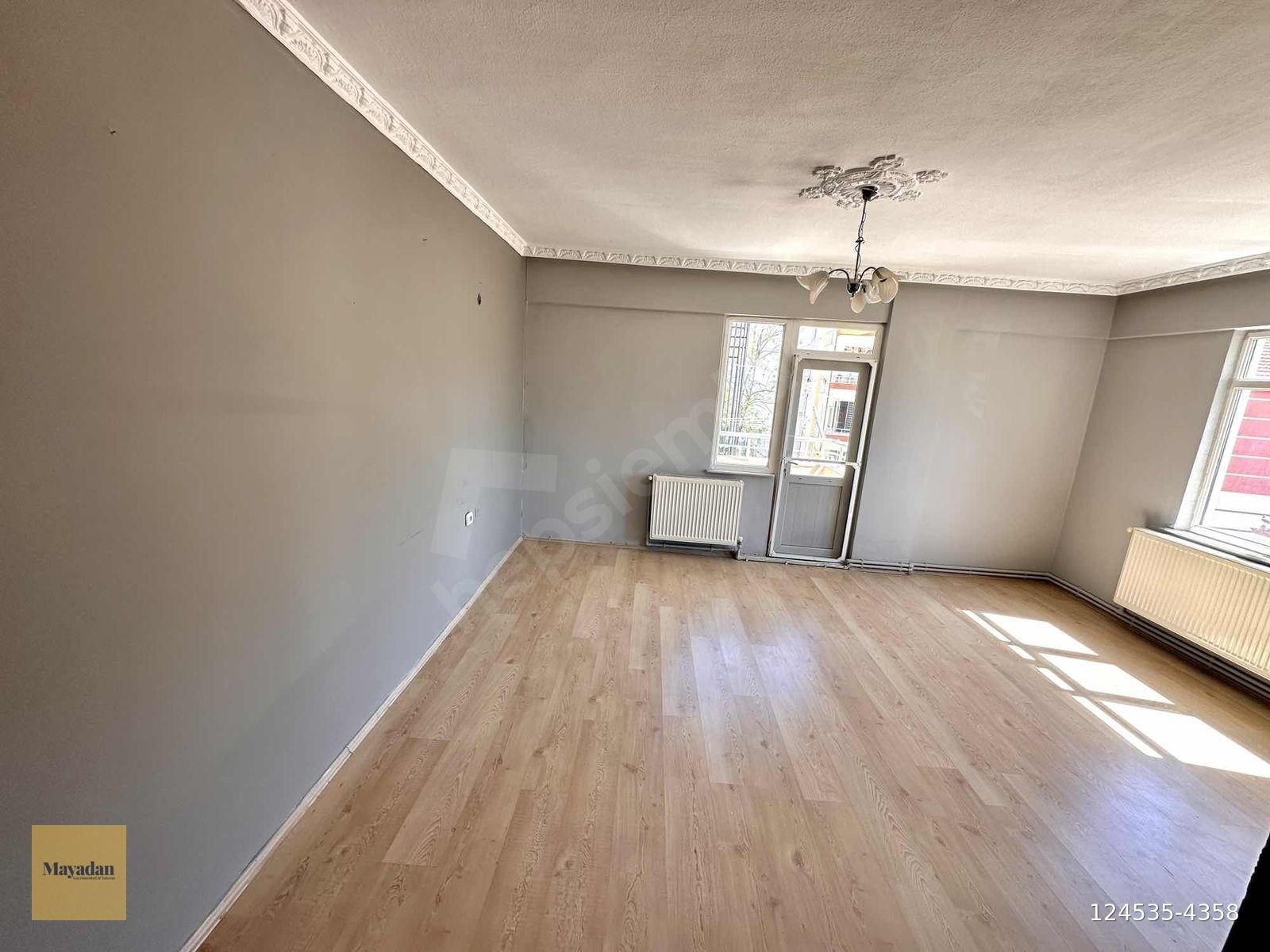 KURTULUŞTA, ARAKAT 110 M2, İKİ BALKONLU, KİRALIK 2+1 DAİRE