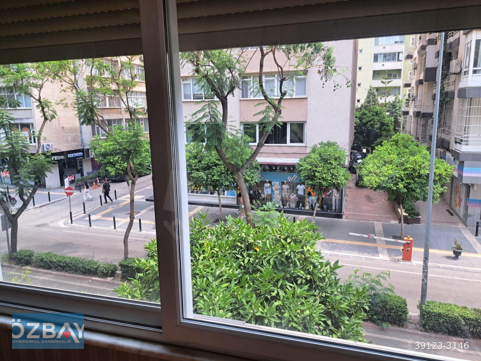 ÖZBAY'DAN PANDORA SOKAKTA GENİŞ 2+1 SATILIK DAİRE