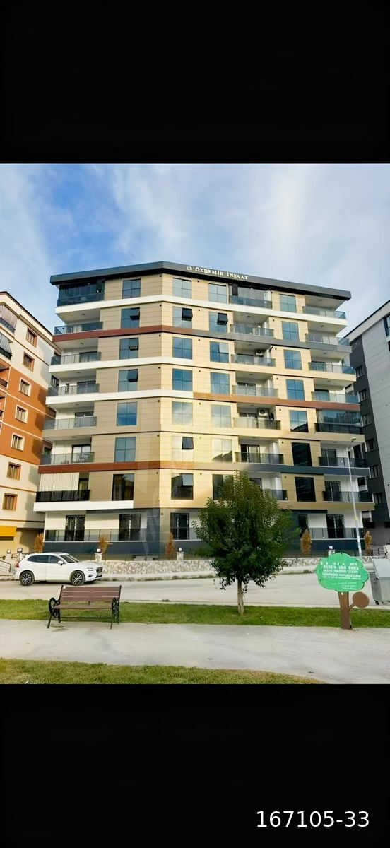İSTASYON MAHALLESİNDE PARK MANZARALI LÜKS 2+1 KİRALIK DAİRE