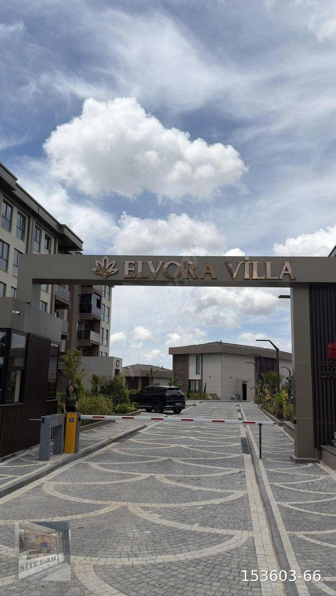 ELVORA SİTESİNDE SATILIK 4+1 LÜKS SIFIR DAİRE