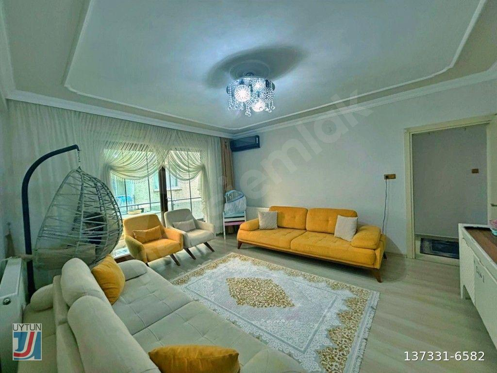 UYTUNDAN BURHANİYEDE MERKEZİ KONUMDA ASANSÖRLÜ ARAKAT 3+1 DAİRE