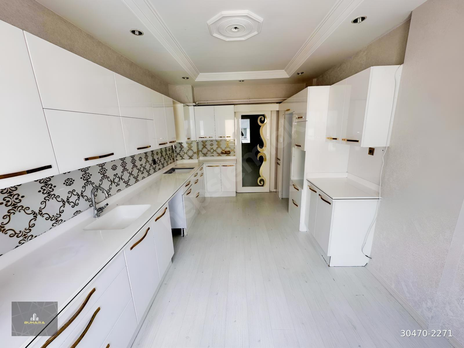 BUHARADAN ANNELER PARKINA YAKIN 3+1 KOMPLE YENİLENMİŞ DAİRE