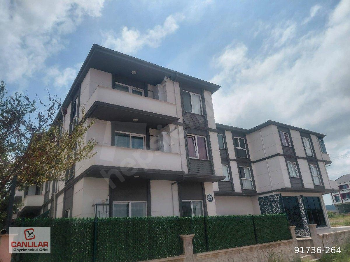 karasu'da 1+1 eşyalı kiralık daire
