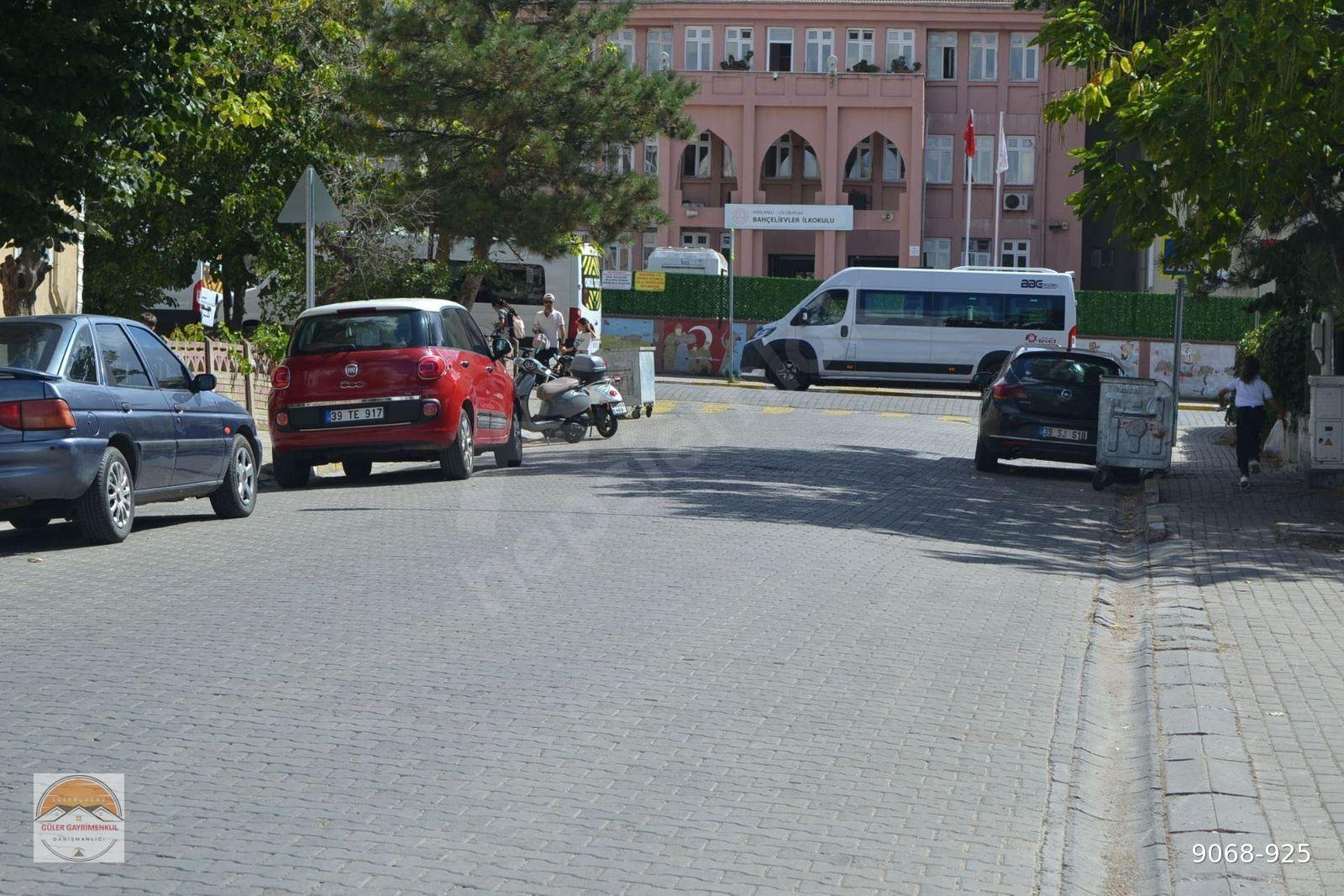 Lüleburgaz Siteler Mahallesinde Satılık 3+1 Daire
