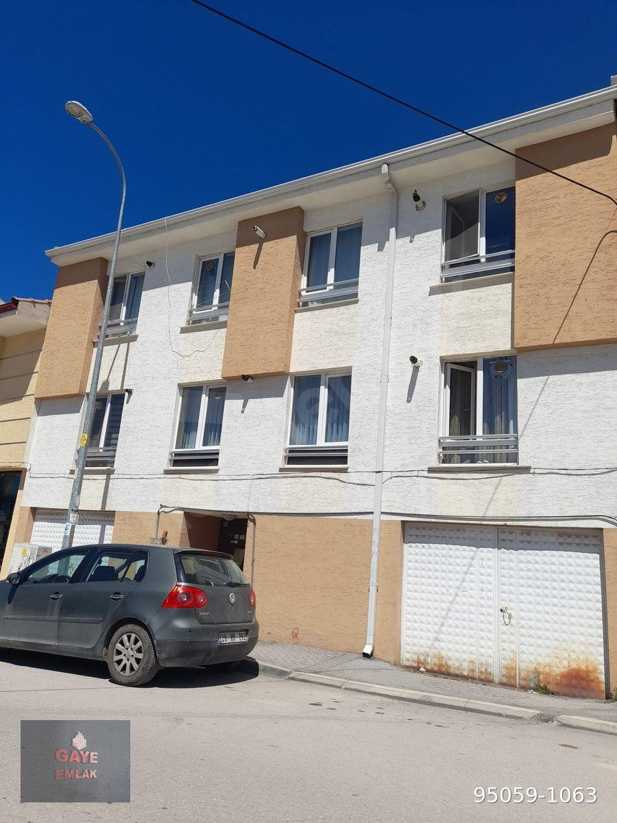 GAYE EMLAKTAN TRAMVAY YAKINI 1+1 KİRALIK DAİRE