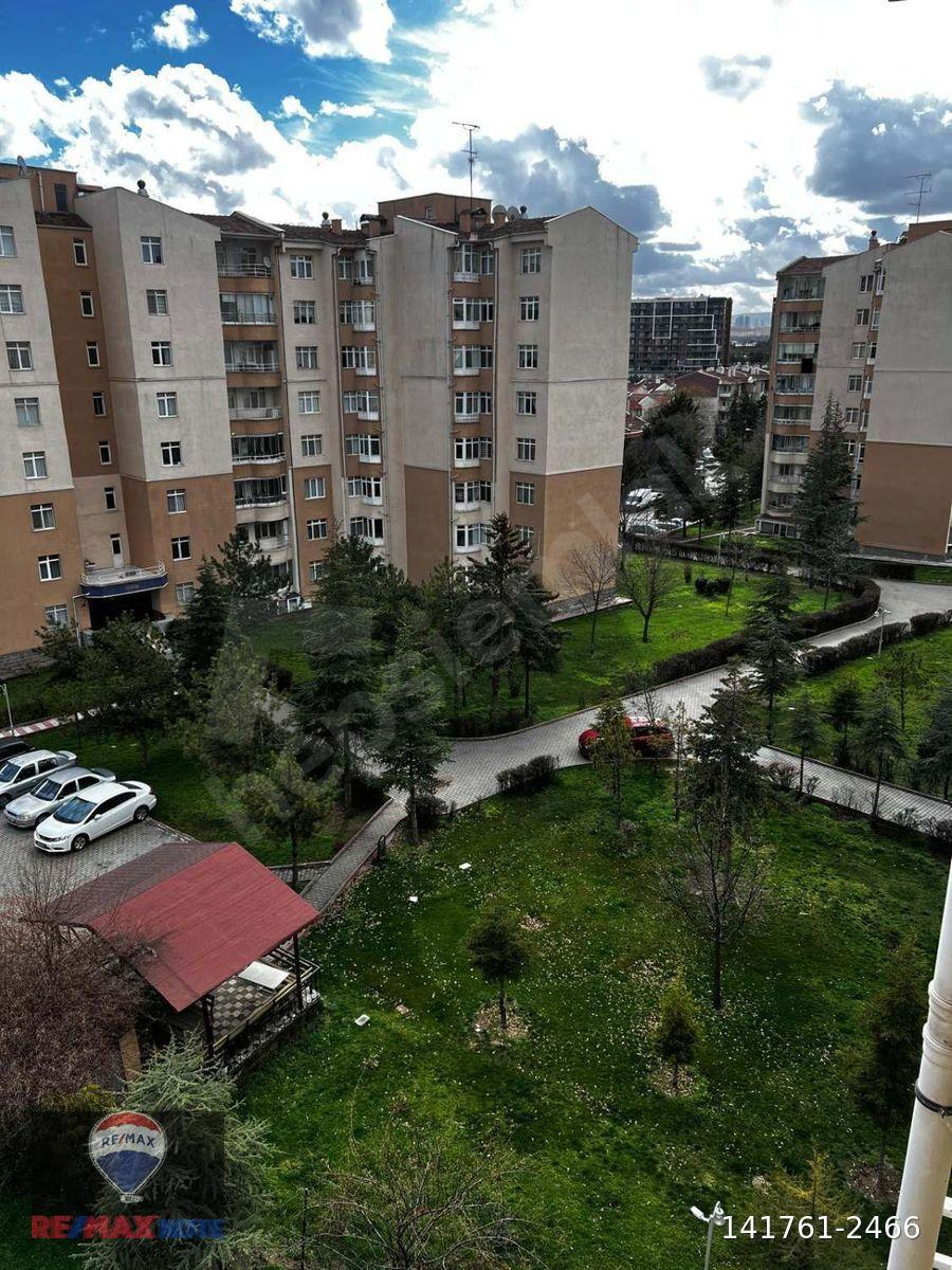 BATIKENT ERGAZI’DE ATLANTIS AVM VE METROYA YAKIN, YAPILI VE KULLANIŞLI 2+1
