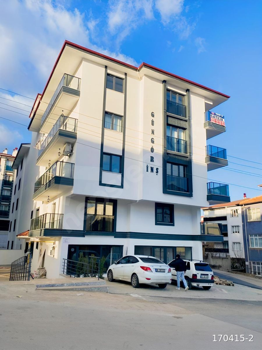 YILBAY YAPI VE EMLAK'tan Satılık 3+1 GİRİŞ KAT