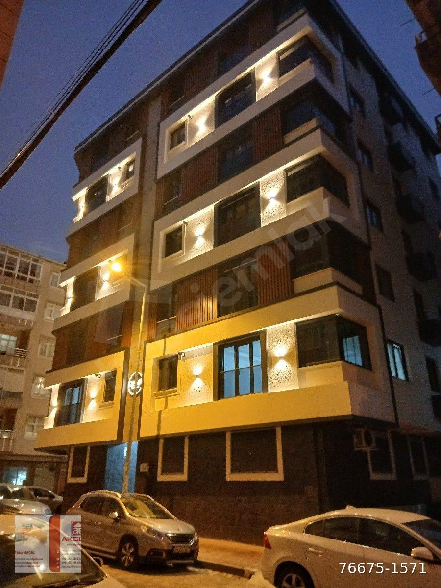 Bahçelievler Basın Sitesi Yakını Sıfır 3+1 110 m2 6.Kat K.Otoparklı Satılık Daireler