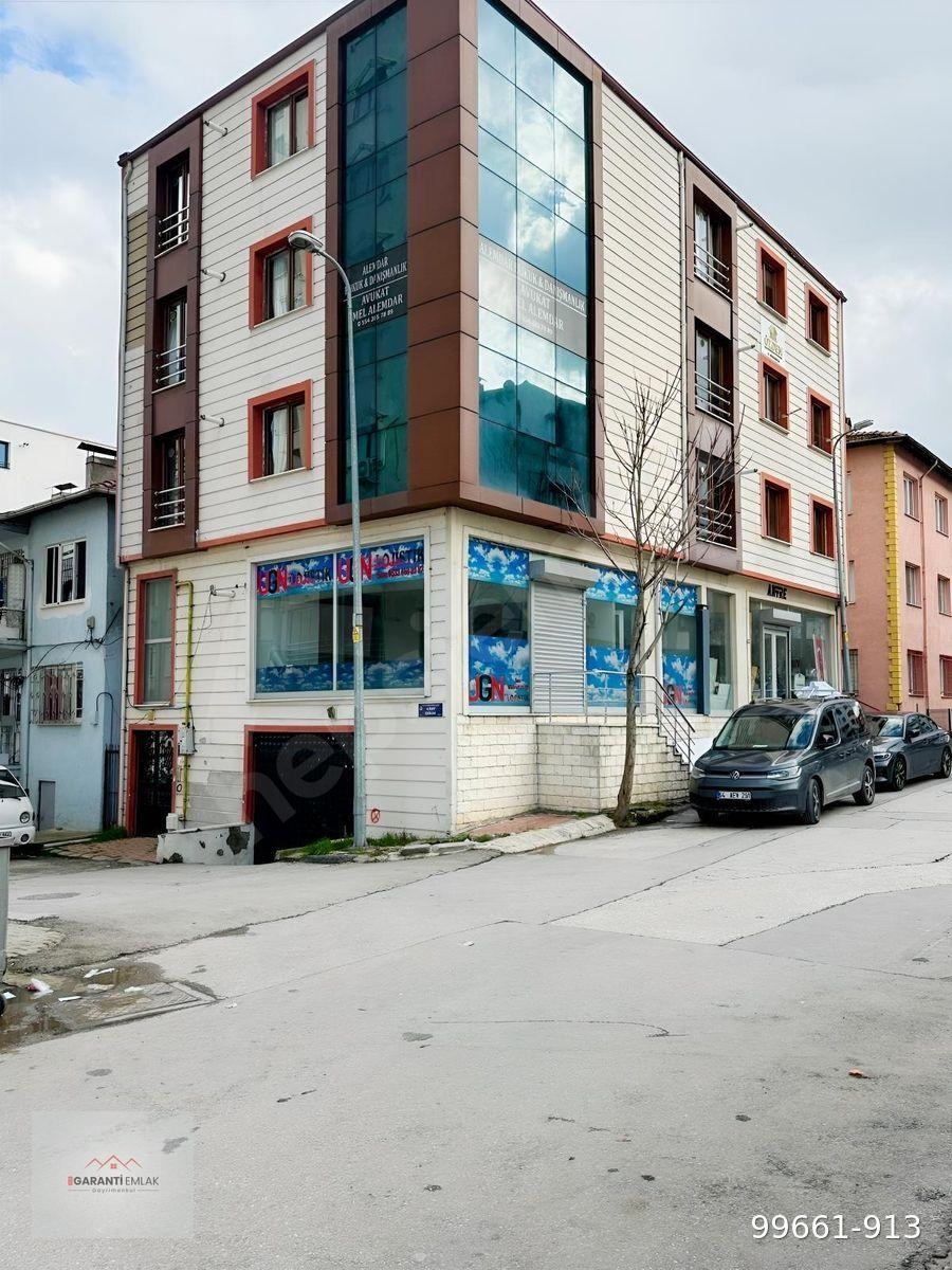 Uşak,Merkez,Fevzi Çakmak mh.temız Eşyalı 1+1 50 m2