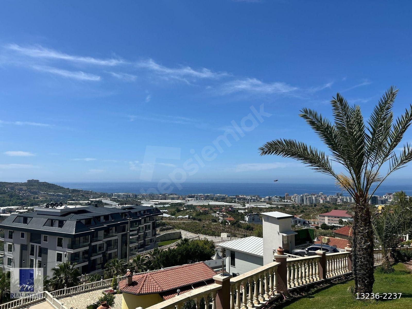 Alanya Kargıcak'ta Goldcity Deniz Manzaralı Kiralık 3+1 Daire