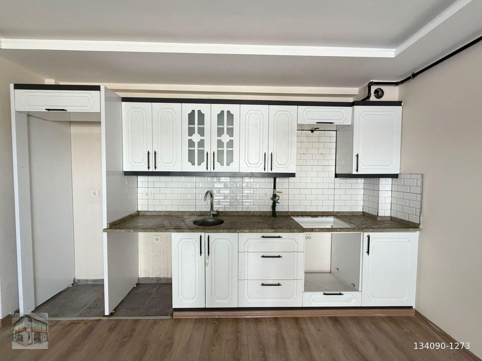 GÖRAL EMLAK'TAN KİRALIK HAVUZLU SİTEDE FIRSAT DAİRE