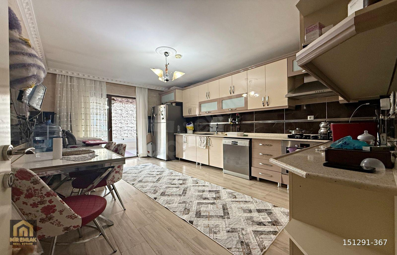 MİR'den YOZGAT BULVARINA PARALEL 140m2 SALON GİBİ MUTFAKLI 3+1
