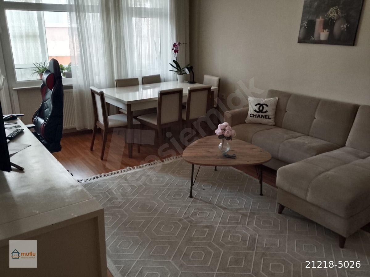 Bahçelievler çavuşpaşada 2+1 kentsele girmiş binada satılık daire