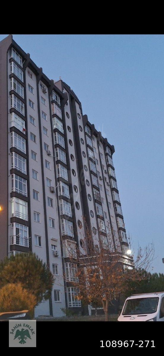 ŞAHİN EMLAK'TAN/KARESİ YENİ MAH'DE SATILIK 1+1 ÖN CEPHE ARAKAT DAİRE