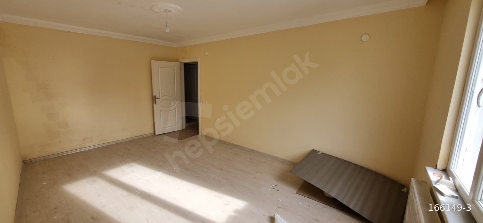 YENİ MAHALLEDE 1+1 EŞYASIZ KİRALIK SIFIR DAİRE
