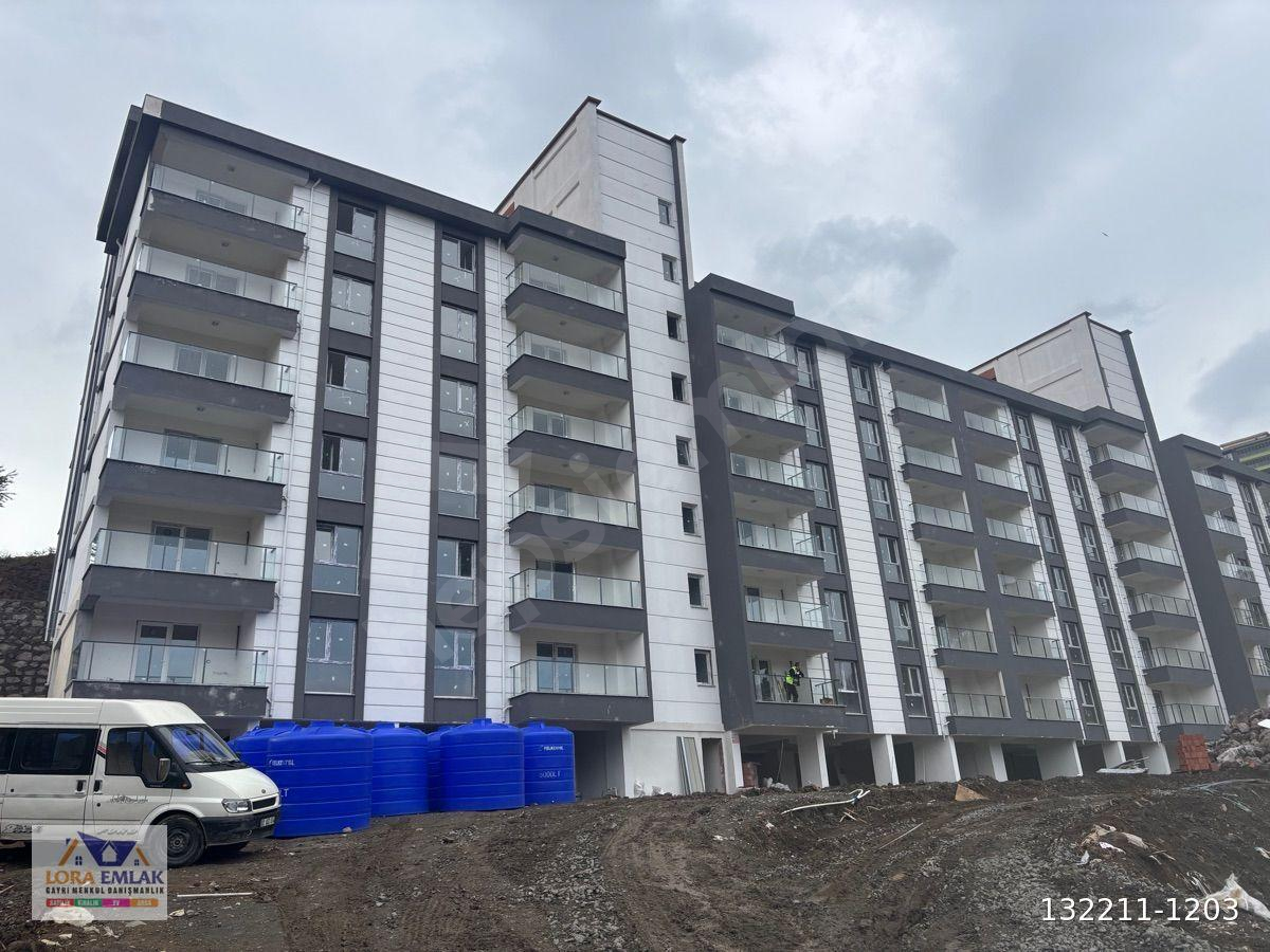 KAVAKLIK MAH. DOĞA KOLEJİ MEVKİİ ÖN CEPHE ANAYOLA YAKIN SATILIK SIFIR 1+1 DAİRE