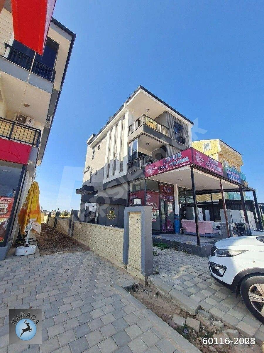 Döşemealtı Bilim Üniversitesine 900metre ,Hasteneye 15 dakika 2. Katta Sıfır 70m2,1+1,Mustakil Daire