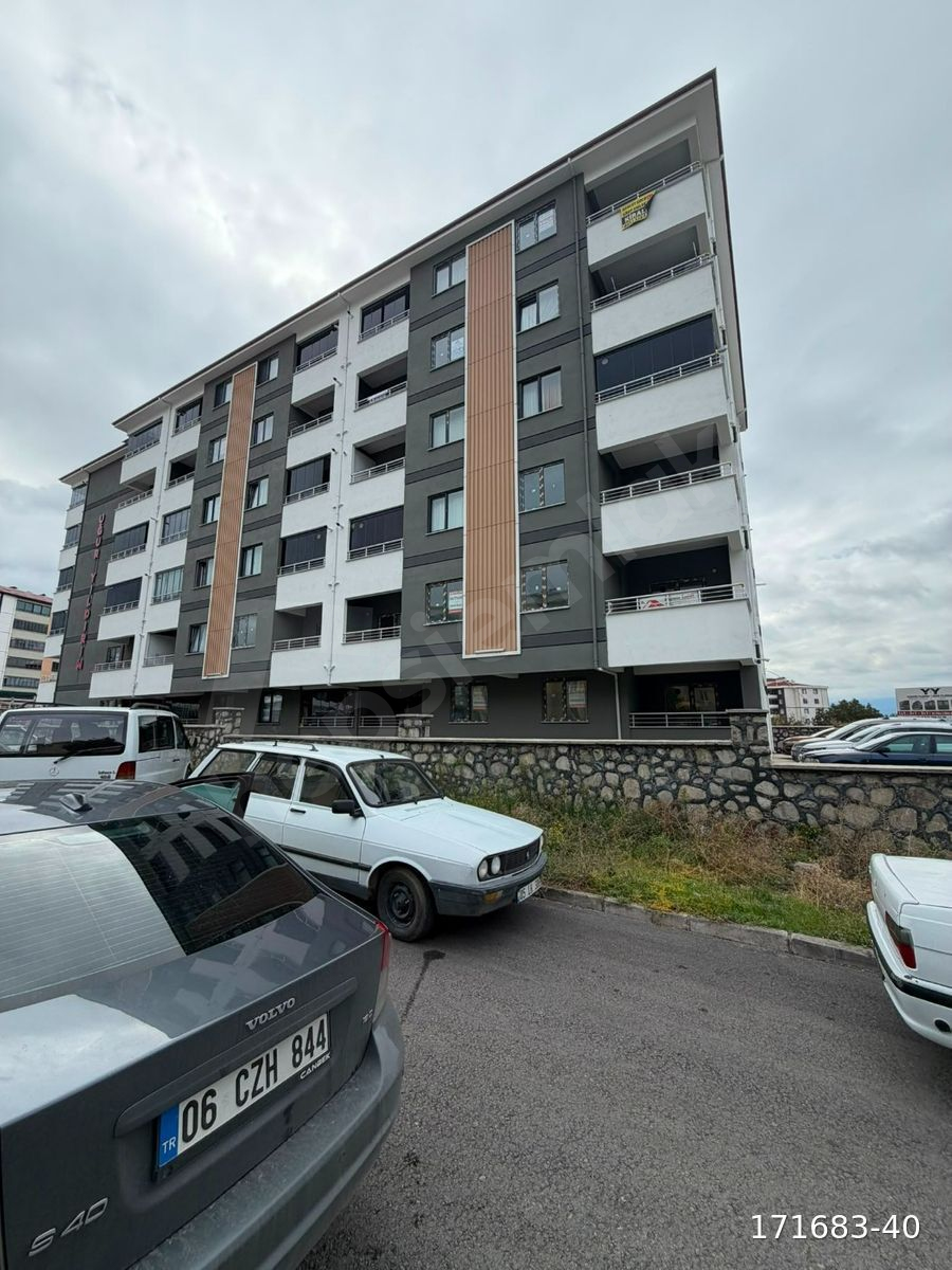 HUZUR EMLAK'TAN BAĞLAR MEVKİİNDE KİRALIK 1+1 SIFIR DAİRE BU FIRSAT KAÇMAZ