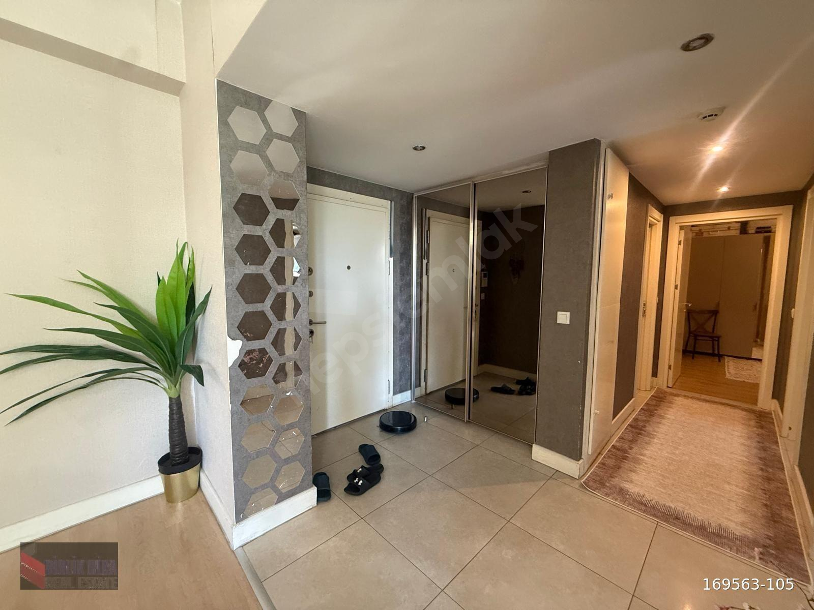 BATIŞEHİR HİRA'DAN SATILIK 2+1 H BLOKTA ÇİFT BANYOLU GENİŞ DAİRE
