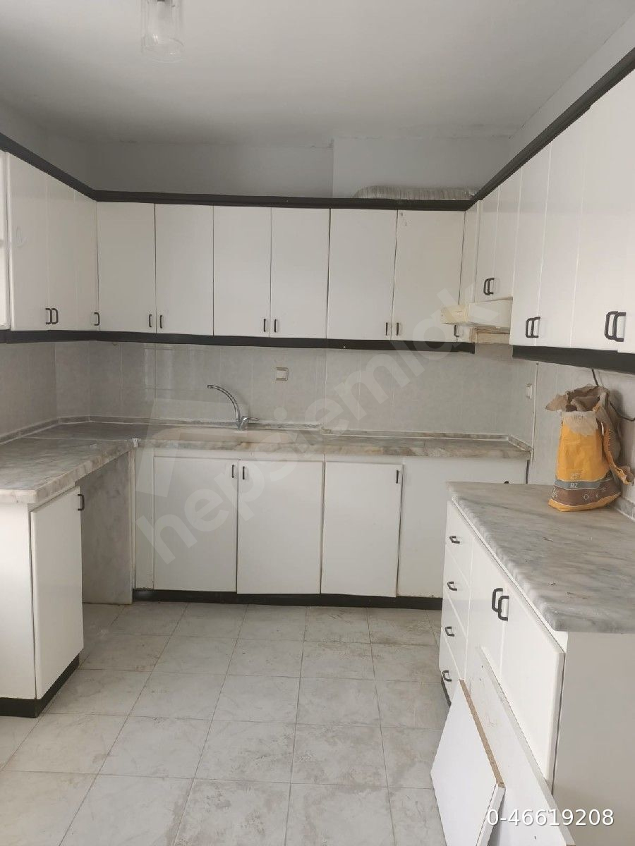 EGE MAHALLESİ 3+1 BAKIMLI 3 BALKONLU HAVALİMANINA YAKIN