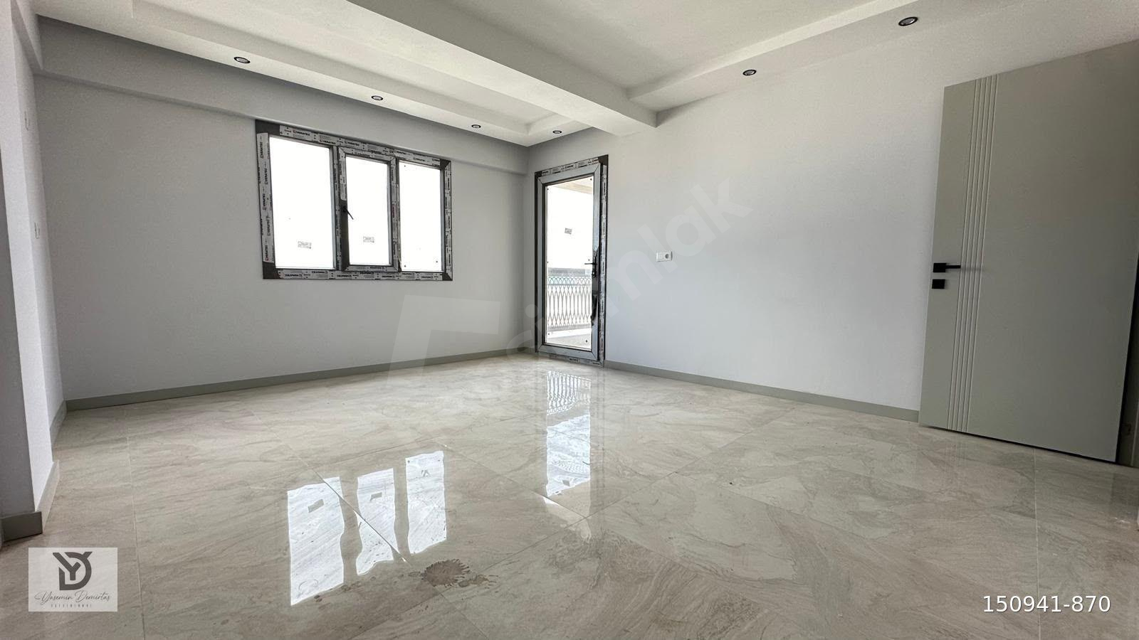 ÇAKMAKTA SATILIK DAİRE