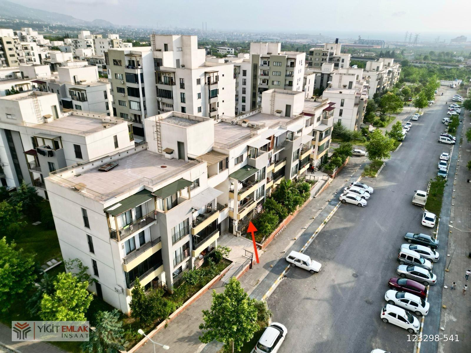 Çağlalık Toki Satılık Cadde Üzeri 3+1 Bahçe Katı Tapulu Daire