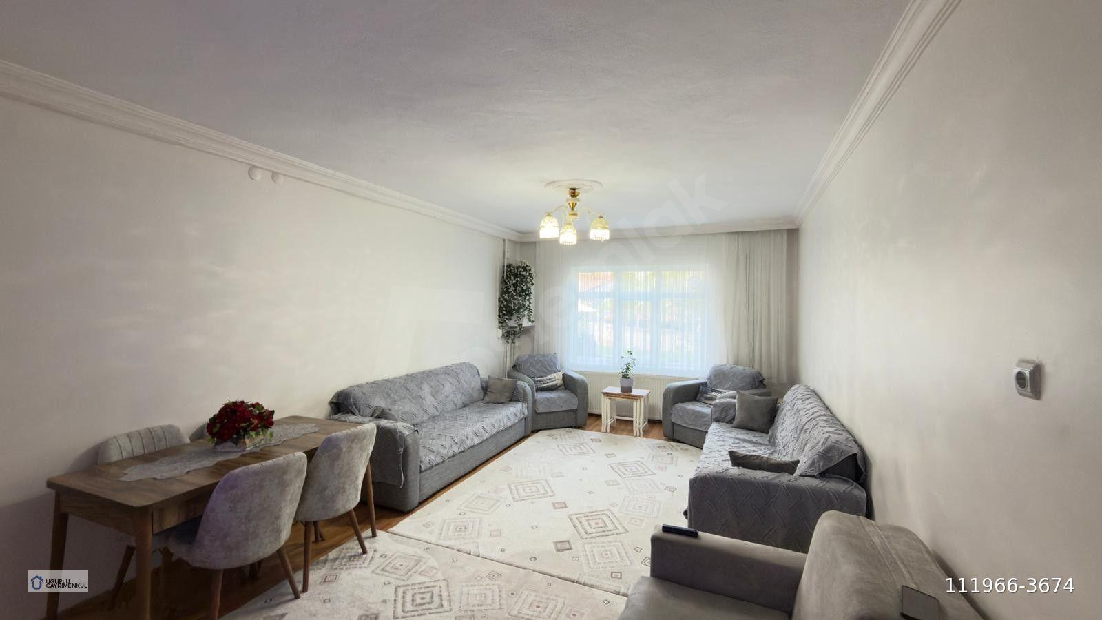 🏡 Uğurlu Emlak’tan Satılık Daire Fırsatı!
