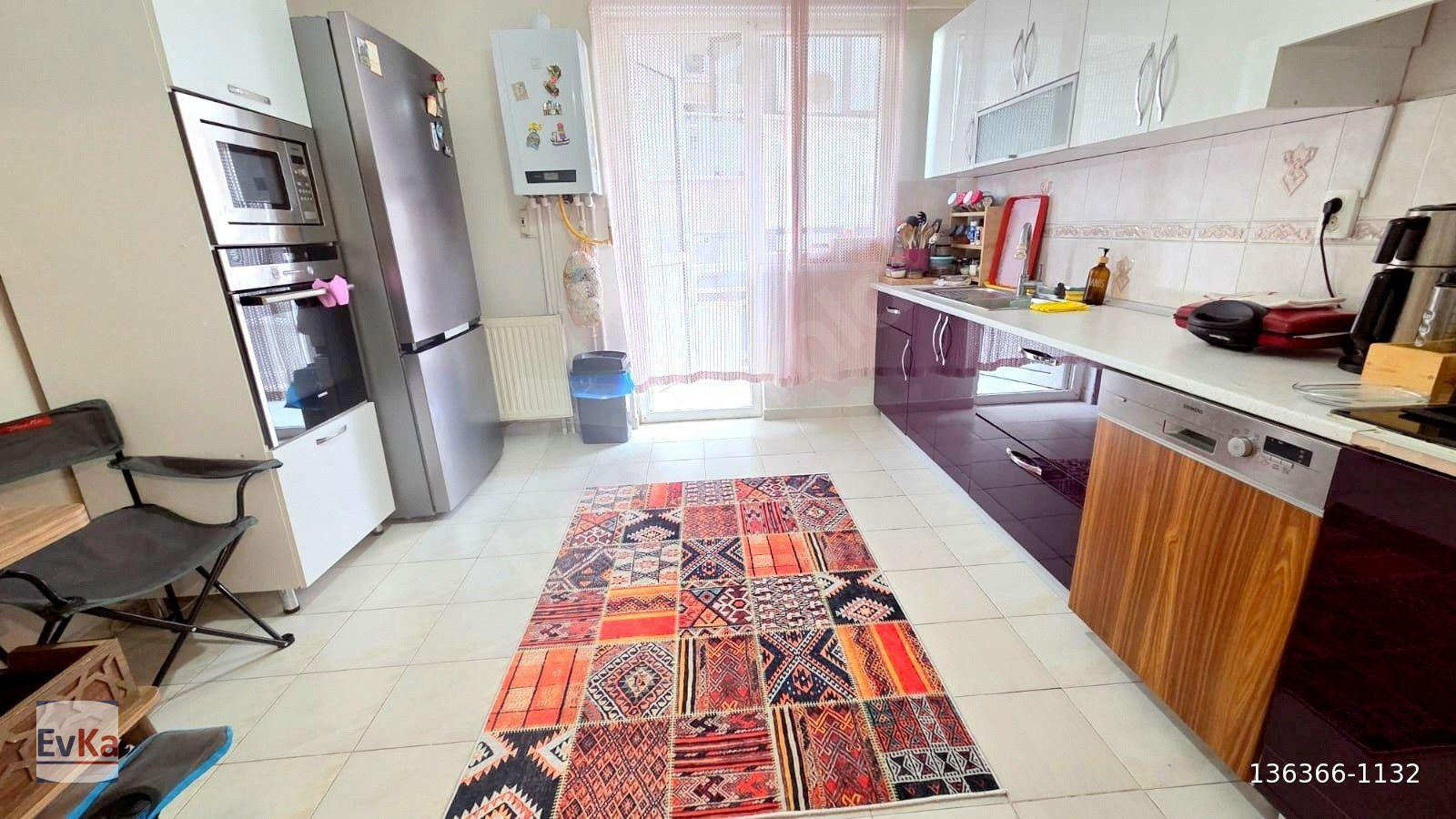 Çankaya Birlik Mah. Ara Kat, Geniş 3 oda 1 salon, Köşke ve Askeri lojmanlar yanı kiralık daire...