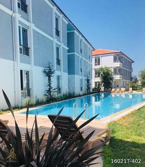 KARASU VİZYON EMLAKTAN ARAKAT AÇIK CEPHE KÖŞE 2+1 HAVUZLU DAİRE