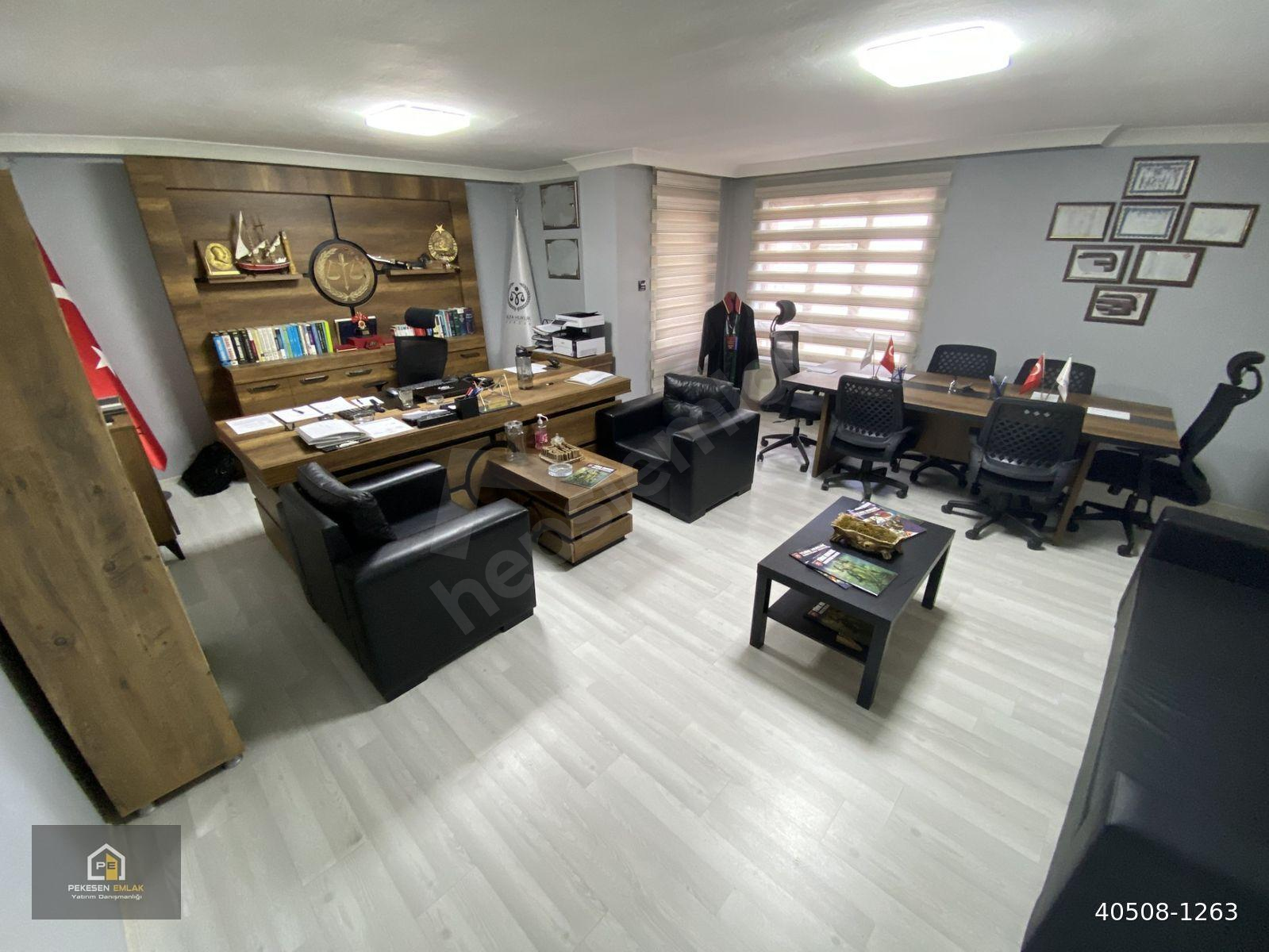 PEKESEN'DEN CEYHUN ATIF KANSU CADDE ÜZERİNDE 3+1 BAĞIMSIZ SALON FIRSAT DAİRE