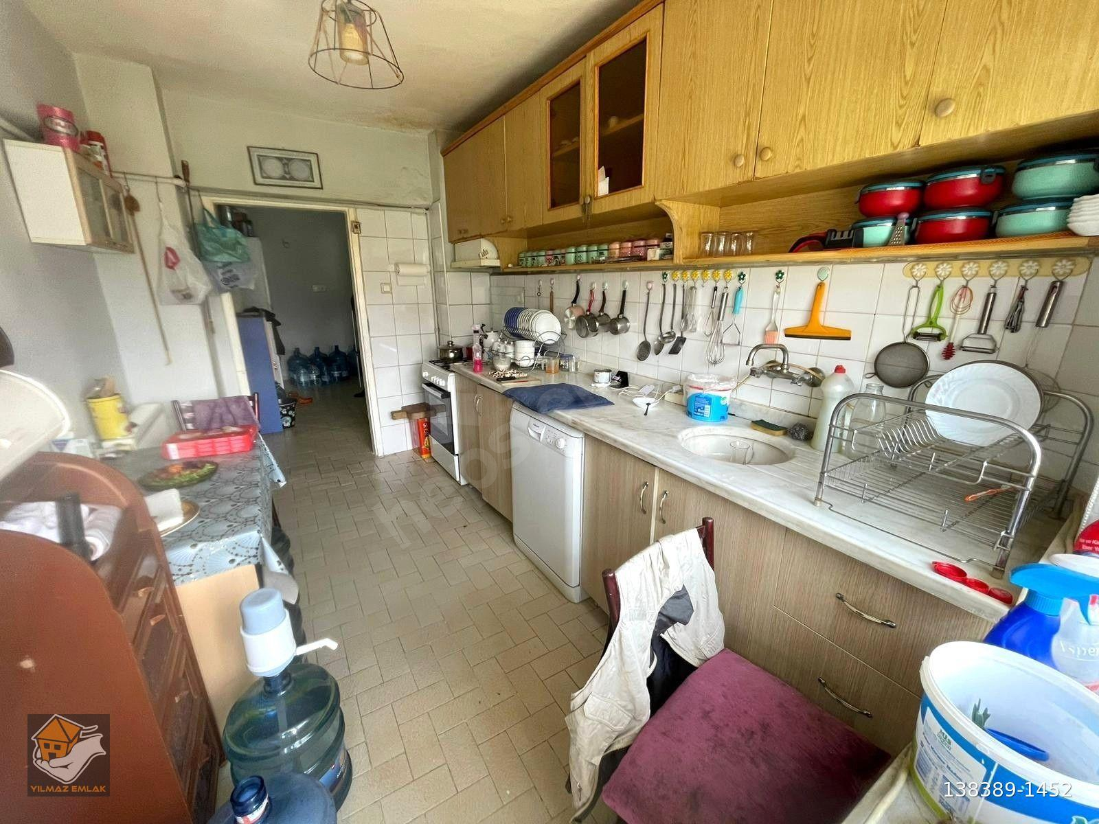 KIBRISKÖY SİTE İÇERİSİNDE MERKEZİ KONUM MASRAFSIZ 3+1 DAİRE ~YILMAZ EMLAK