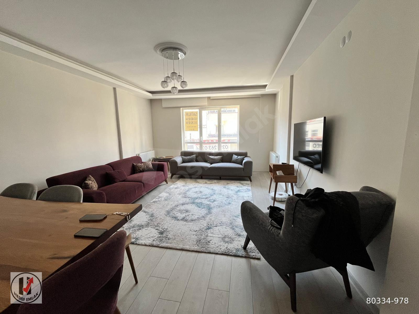 HEDEF EMLAK'TAN MERKEZE YAKIN 130 M2 3+1 ASANSÖRLÜ GENİŞ DAİRE