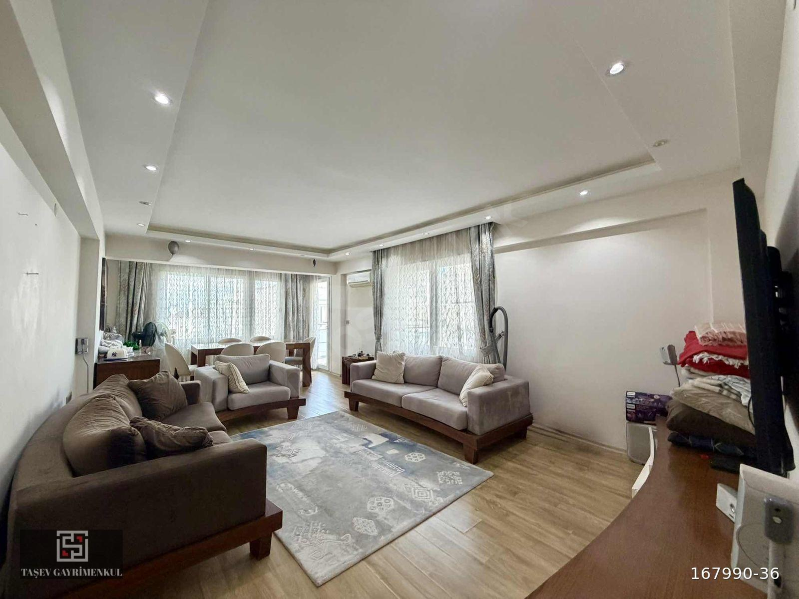 3+1 | 135 M2 Ekonomi Üni. Sakarya Cad. Mevkinde Jeotermalli