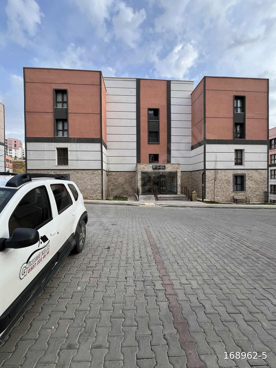 GÜNBEGİ EMLAK GAYRİMENKUL'DEN SATILIK 3+1 DAİRE BATIKENT TOKİ
