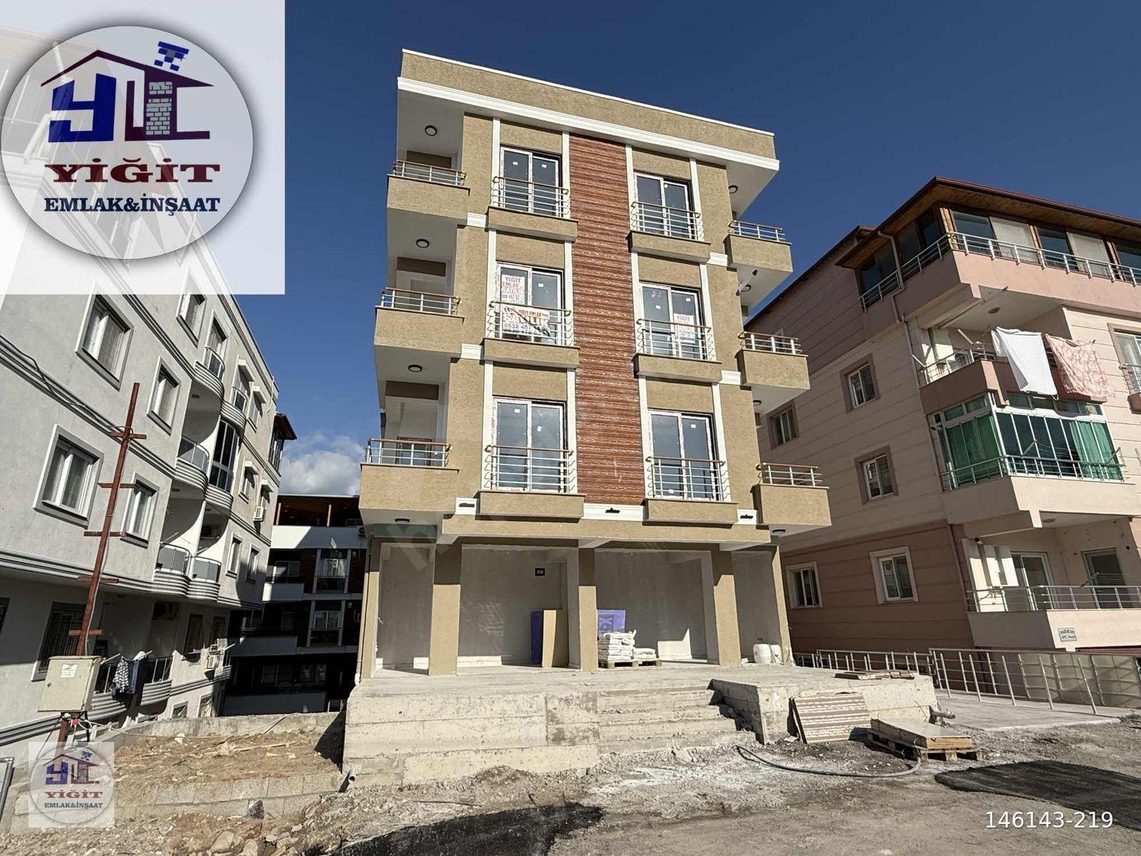 YİĞİT EMLAK'TAN BAHÇEŞEHİR KLJ CİVARI SIFIR 1+1 BALKONLU DAİRE