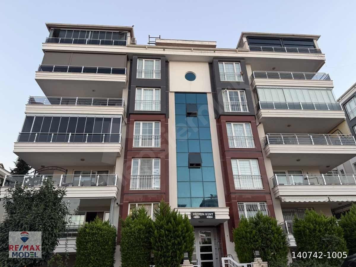 REMAX MODEL DEN GERZELE DE SITE IÇERISINDE 3+1 KIRALIK DAIRE