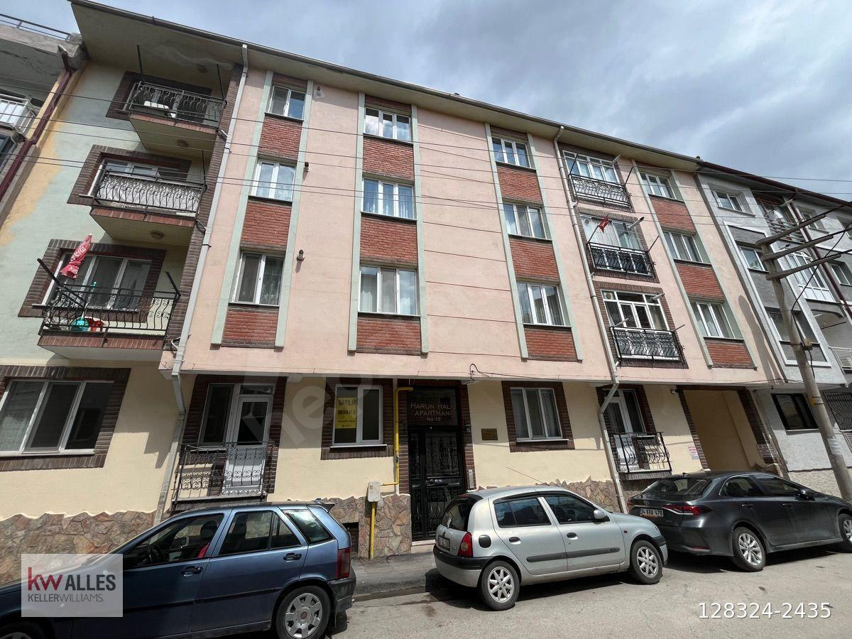 KW ALLES’TEN ŞEHIR MERKEZİNE YAKIN FIRSAT SATILIK 3+1 DAIRE