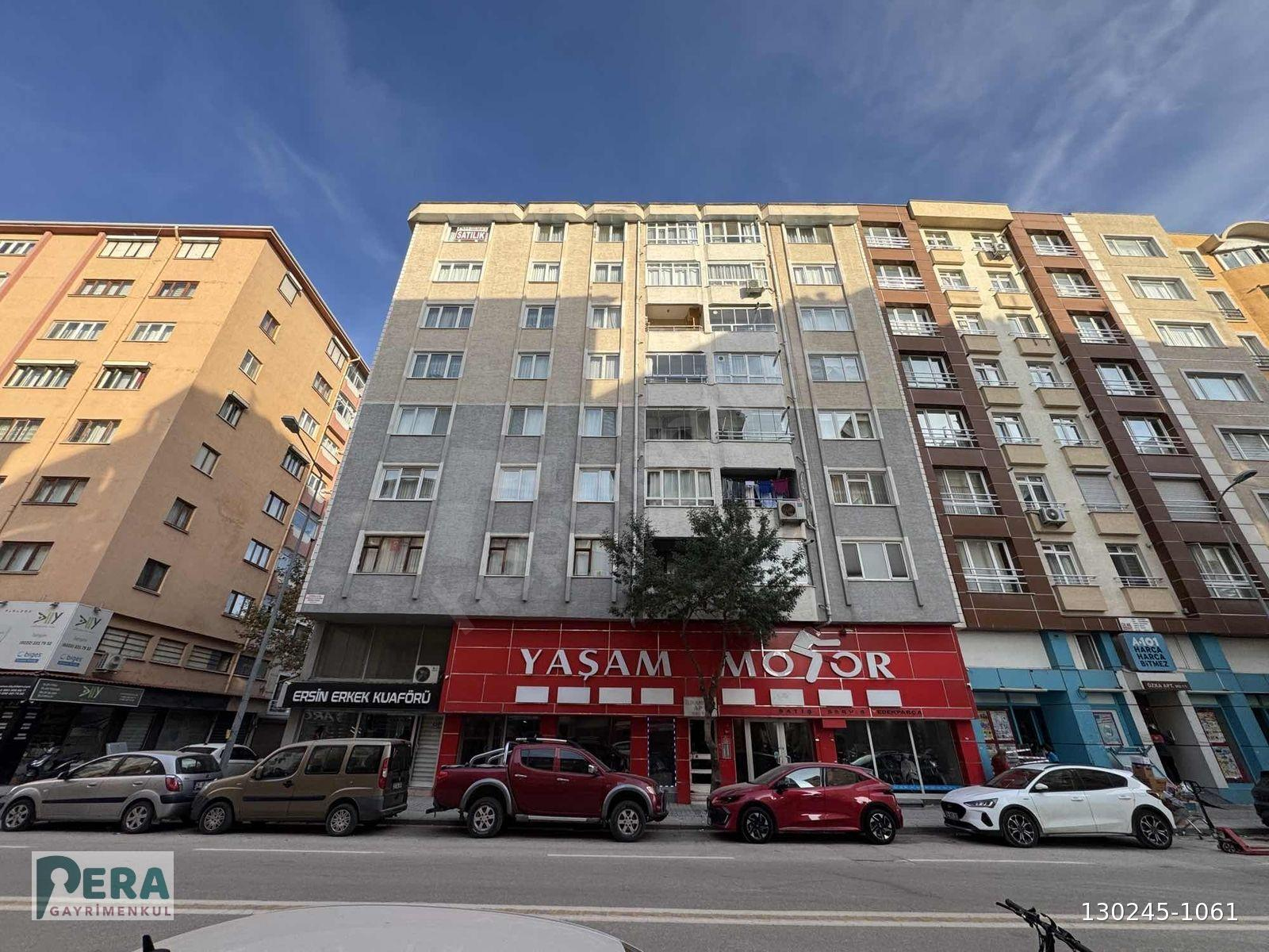 PERA'DAN YENİ MAHALLE VATAN CADDESİ SATILIK 3+1 DAİRE