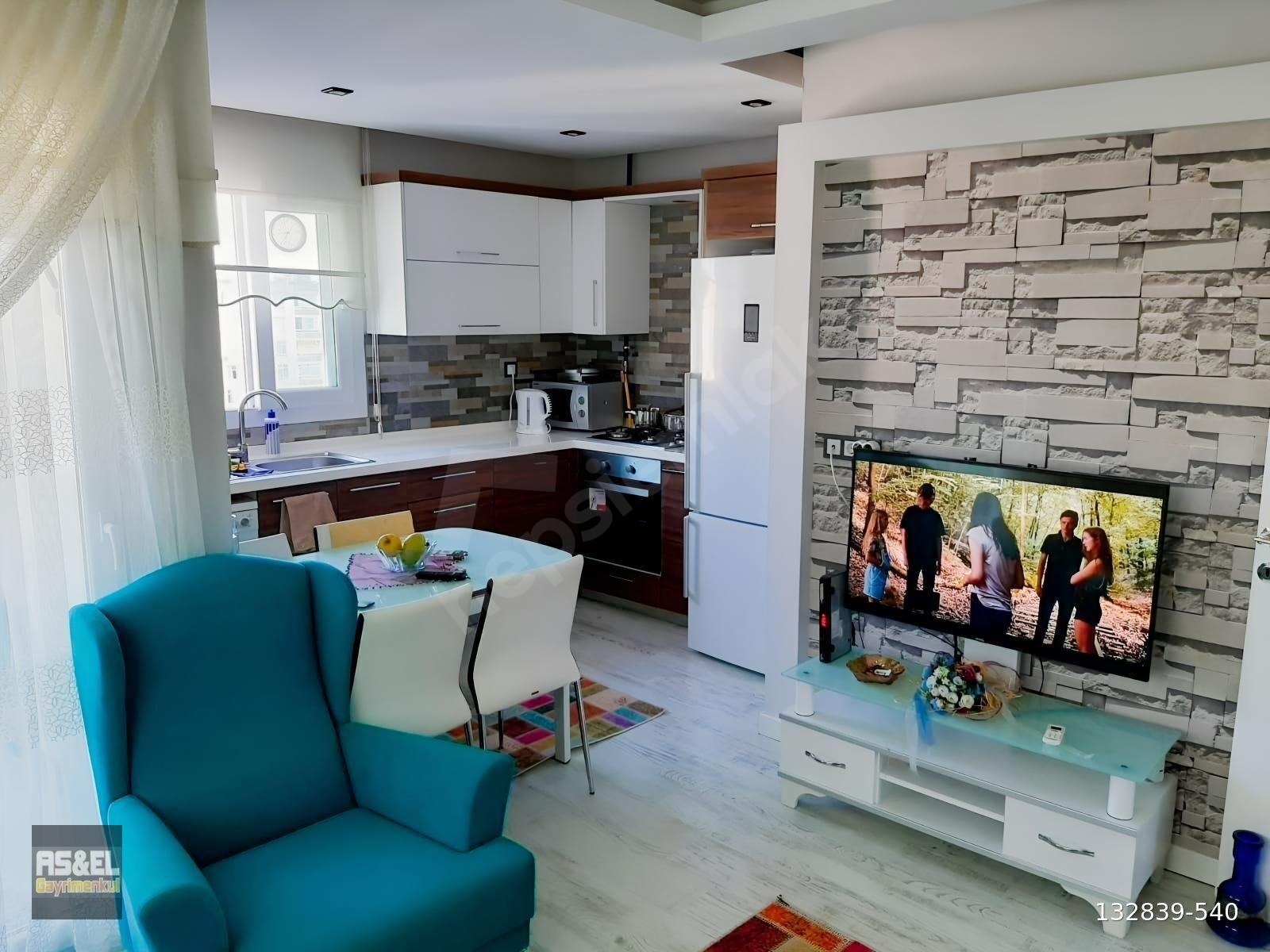 KENAN EVREN BLV.FULL EŞYALI KOMBİLİ 2+1ÇB SATILIK DAİRE!