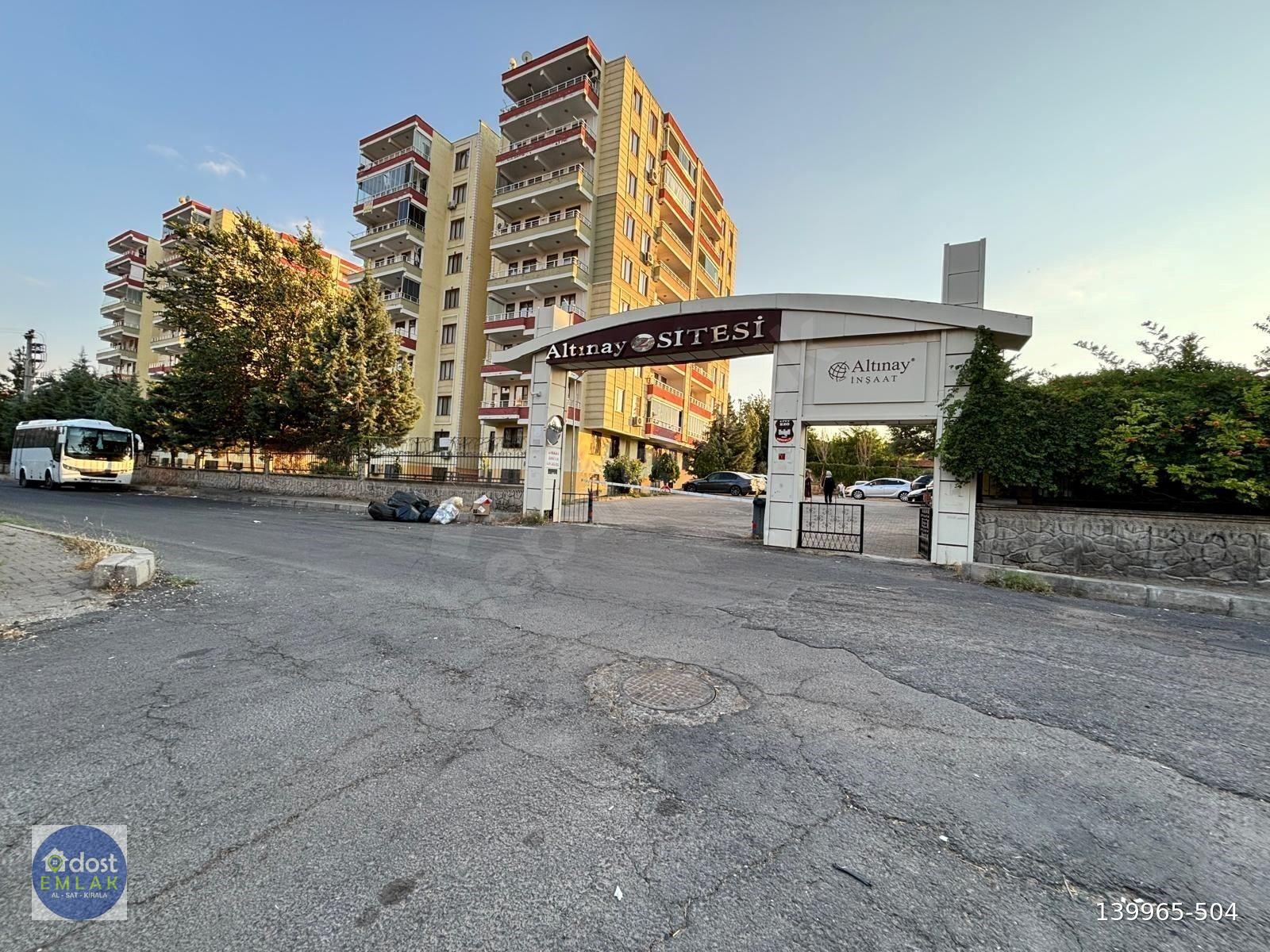 Diyarbakır Yenişehir Aziziye'de Site İçi Tam Krediye Uygun 3+1 Masrafsız Satılık Daire