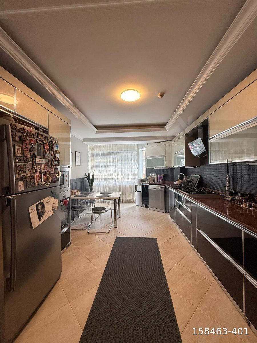 ATATÜRK BULVARINDA CARREFOURSA ÜZERİ SATILIK GENİŞ 4+1 DAİRE
